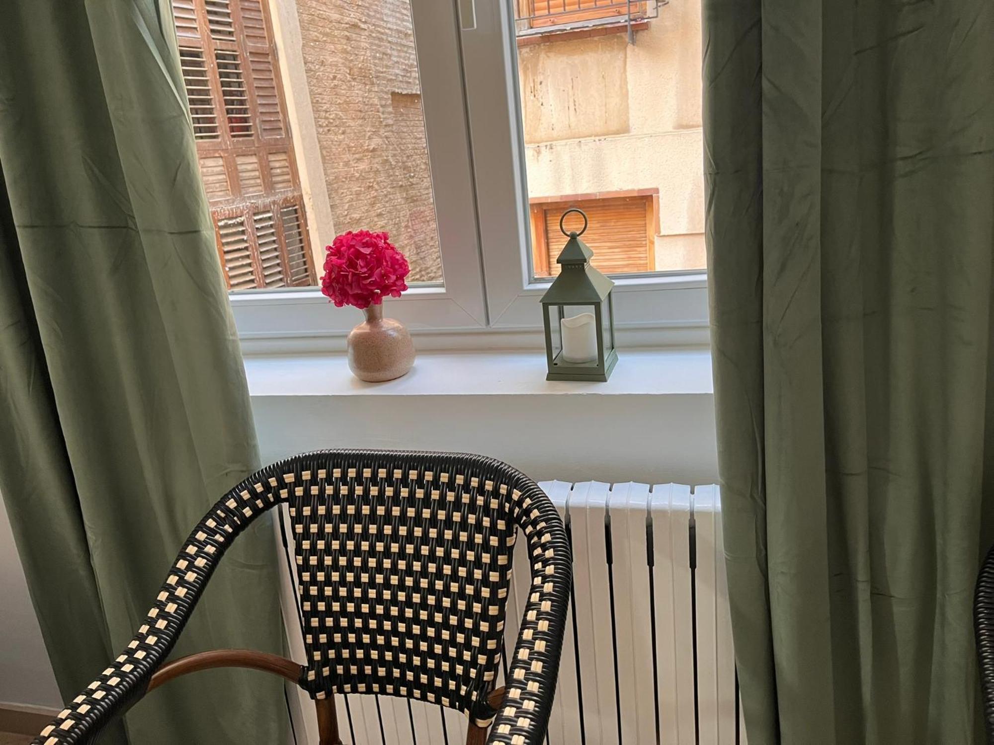 Apartamento 18 Torres Santa Cruz Zaragoza Exterior foto